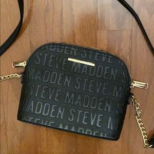 Black Steve Madden purse with gold chain